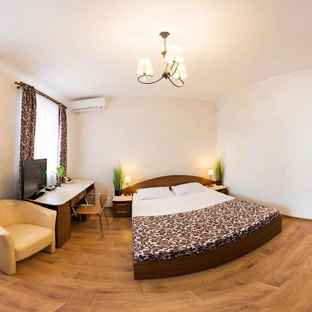 Studio In The City Center - Kravtsova Lane 13B-6 Charkov Buitenkant foto
