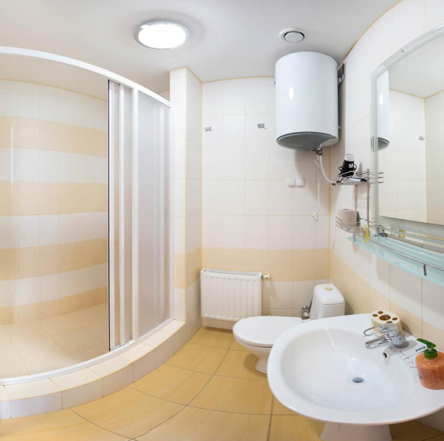 Studio In The City Center - Kravtsova Lane 13B-6 Charkov Buitenkant foto